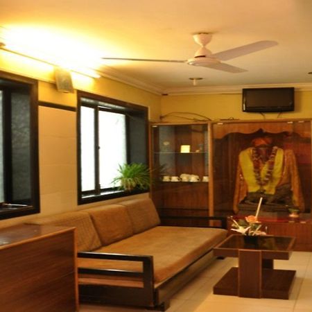 Hira Palace Mumbai Exterior foto